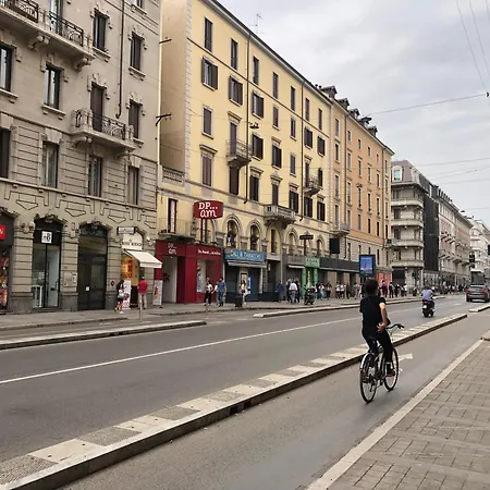 Mansarda Di Nolo-Mm Pasteur-Red Line-3
